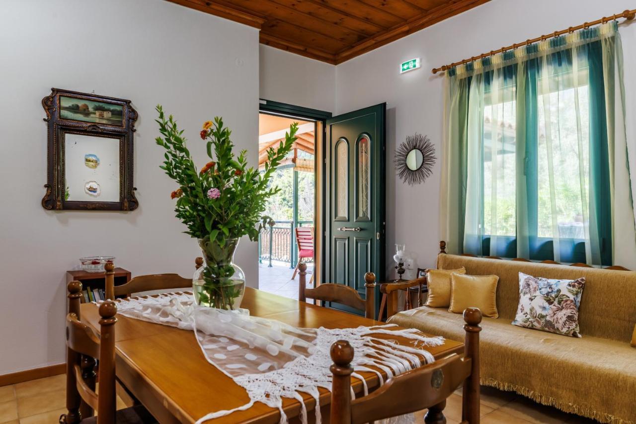 Skopelos Country House Diamantis & Chrisi Agnontas Bagian luar foto