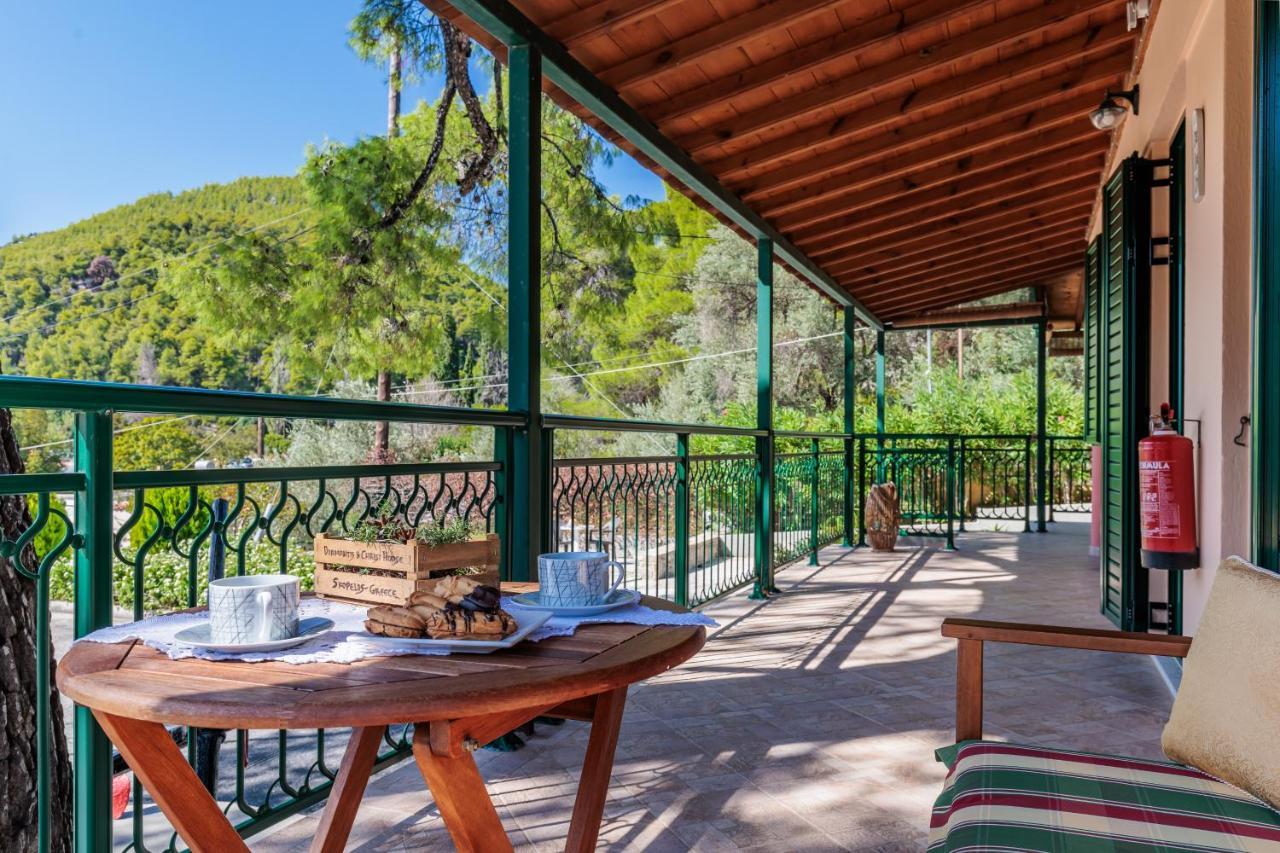 Skopelos Country House Diamantis & Chrisi Agnontas Bagian luar foto