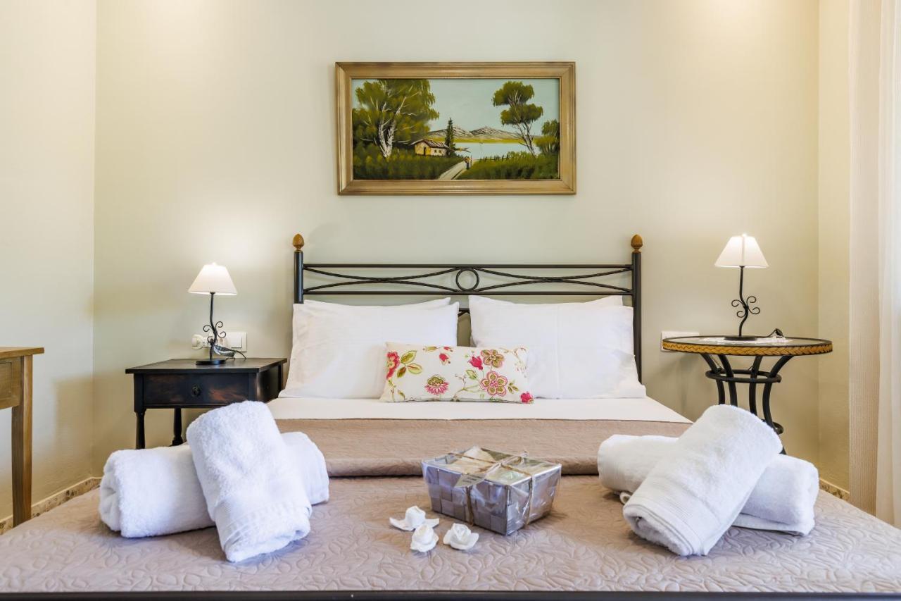 Skopelos Country House Diamantis & Chrisi Agnontas Bagian luar foto