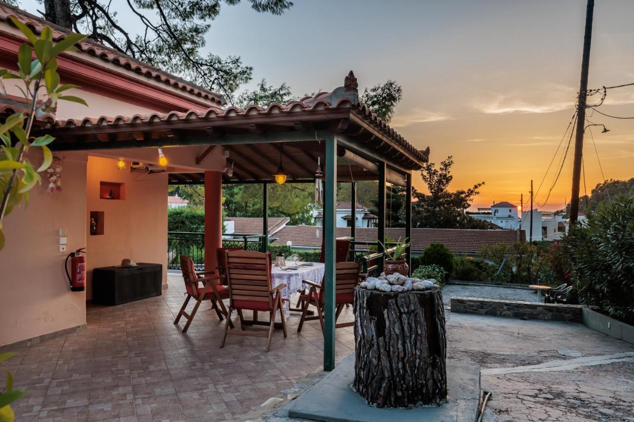 Skopelos Country House Diamantis & Chrisi Agnontas Bagian luar foto
