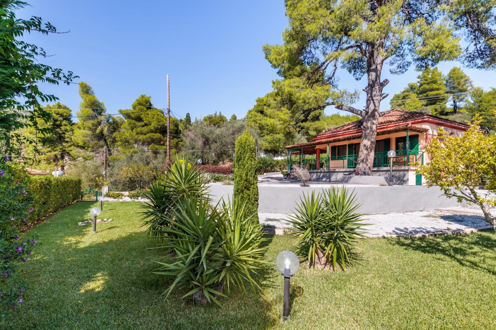 Skopelos Country House Diamantis & Chrisi Agnontas Bagian luar foto